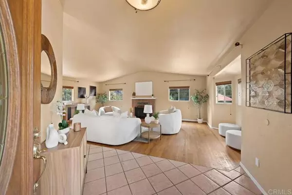 El Cajon, CA 92020,1153 Merritt Drive