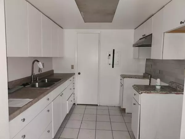 National City, CA 91950,625 R Ave #28