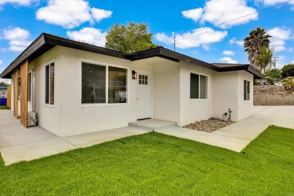 San Diego, CA 92115,3489 Glade Street