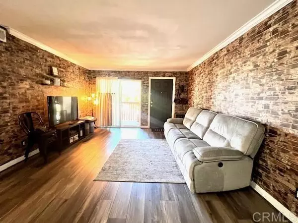 El Cajon, CA 92020,160 Chambers St. #15