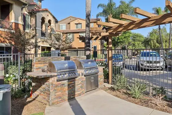 Santee, CA 92071,8806 Appleblossom Court #4