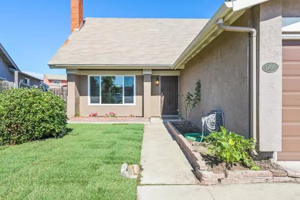 San Ysidro (san Diego), CA 92173,1756 Via del Tanido