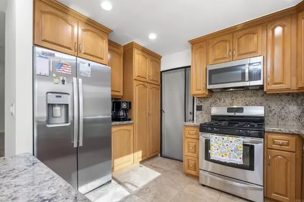 Chula Vista, CA 91910,151 CAMINO VISTA REAL