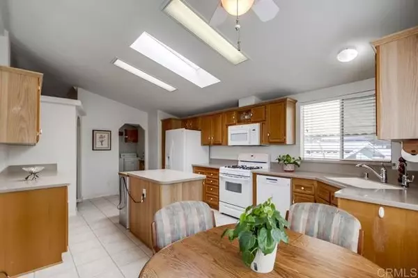 Lakeside, CA 92040,9500 Harritt Rd #106