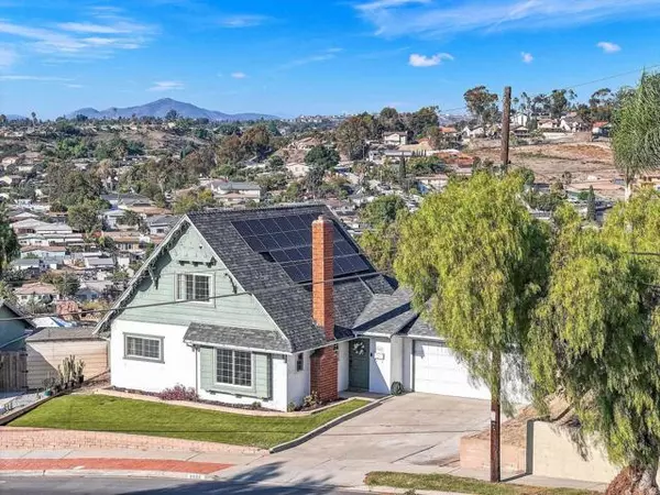 San Diego, CA 92114,6988 Madrone Avenue