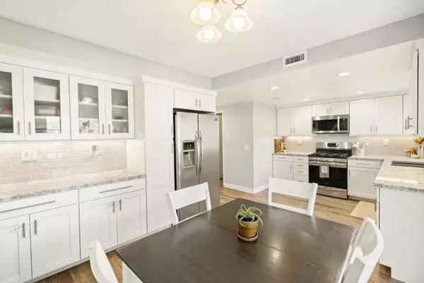 2412 Lake Forest Street, Escondido, CA 92026