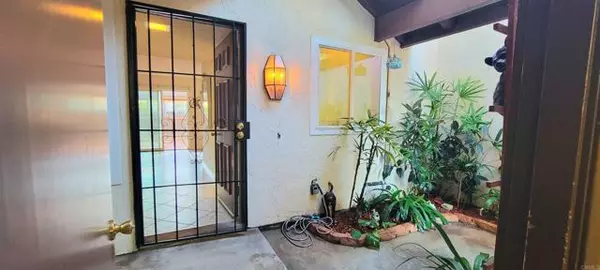 Oceanside, CA 92057,1469 Sundance Way