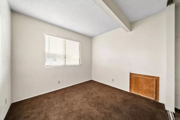 San Ysidro (san Diego), CA 92173,3844 Via Del Bardo
