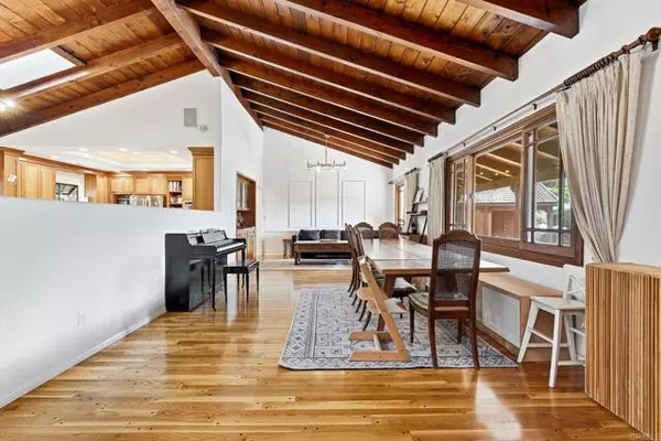 El Cajon, CA 92020,11724 Shadow Valley Road