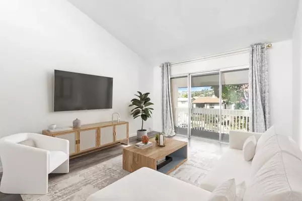 San Diego, CA 92109,1885 Diamond Street #329