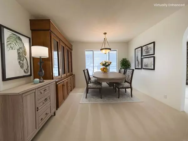 Santee, CA 92071,9255 N Magnolia Ave #356