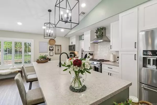 Alpine, CA 91901,2395 Larkspur Drive