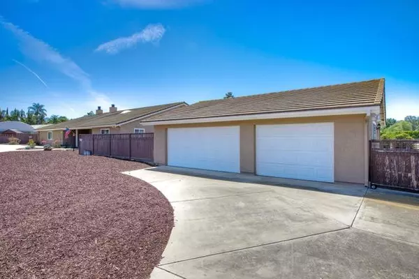 Valley Center, CA 92082,13815 Hilldale Road