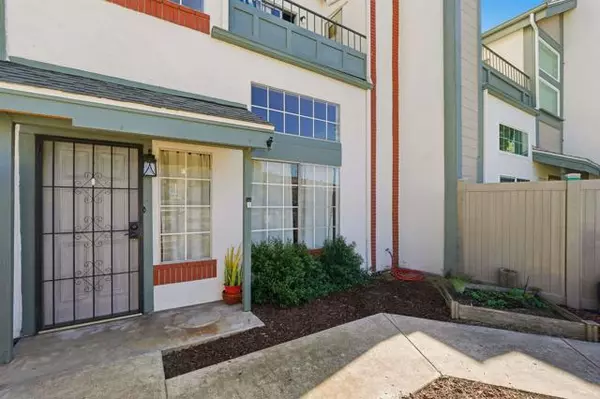 Spring Valley, CA 91977,8765 Spring Canyon Drive