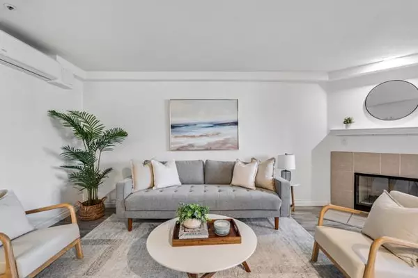 Imperial Beach, CA 91932,1202 Donax Street #3