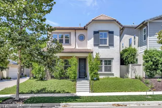 Escondido, CA 92029,21408 Trail Ridge Drive