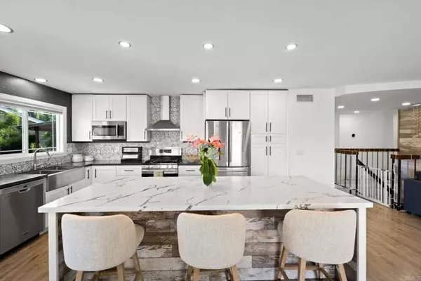 El Cajon, CA 92020,2548 Katherine Court