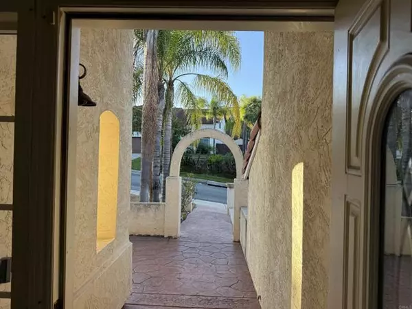 Bonita, CA 91902,467 Cherry Hills Lane