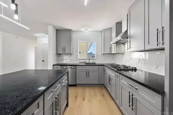 San Diego, CA 92123,8868 Gowdy Avenue