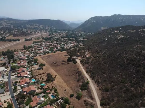 Alpine, CA 91901,301 Arnold Way