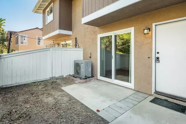 Oceanside, CA 92057,4228 Vista Panorama Way #267