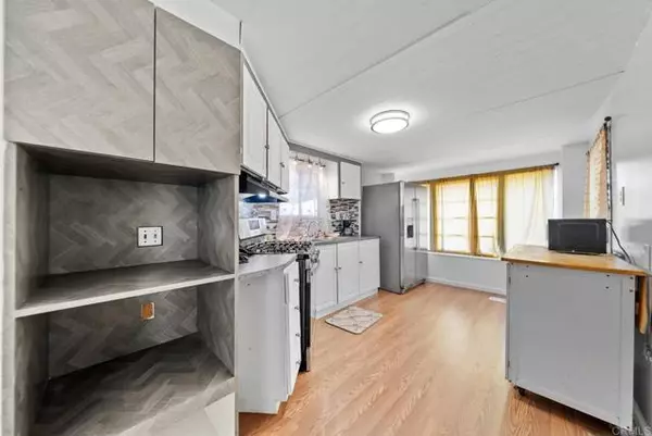 El Cajon, CA 92021,351 E Bradley Avenue #19