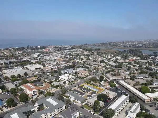 Carlsbad, CA 92008,2774 Jefferson St