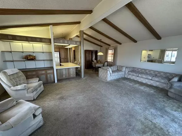 Santee, CA 92071,8301 Mission Gorge Road #154