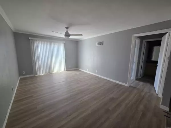 San Diego, CA 92104,4225 Florida Street