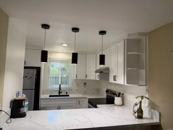 Chula Vista, CA 91910,160 E St. ##C-1