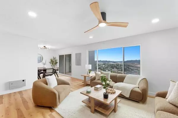 Oceanside, CA 92057,3606 Vista Rey #37