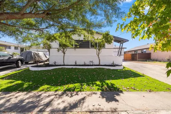 San Diego, CA 92111,7281 Arillo Street