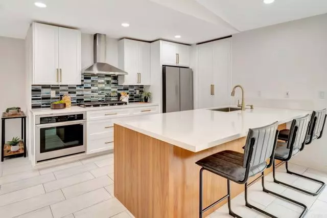 Bonita, CA 91902,4103 Corral Canyon Road