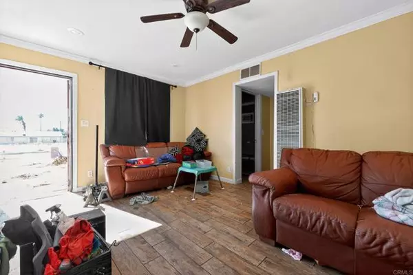 Palm Springs, CA 92262,444 W Palm Vista Drive