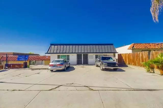 Spring Valley, CA 91977,734 Grand Avenue