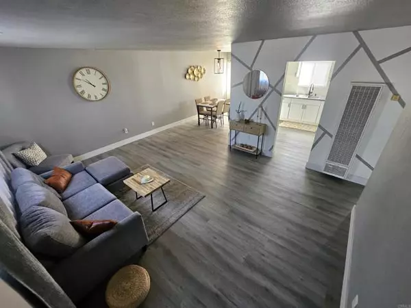 Chula Vista, CA 91911,96 E Palomar Street