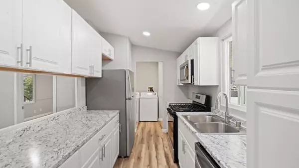 Lakeside, CA 92040,13490 Highway 8 Business #8