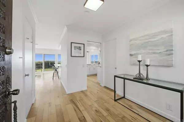 Oceanside, CA 92057,3890 Vista Campana #39