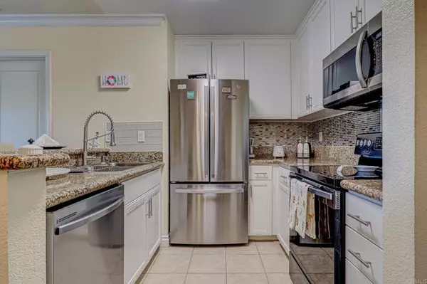 El Cajon, CA 92021,1423 Graves Avenue #232