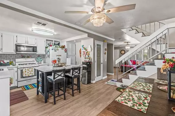 Colton, CA 92324,1097 Santo Antonio Drive #51