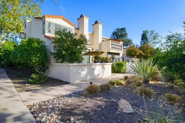 La Mesa, CA 91942,5715 Baltimore Drive #9