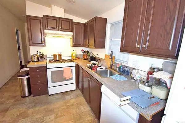 San Diego, CA 92154,2950 Iris Avenue #33