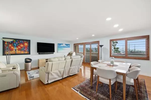 San Diego, CA 92111,6354 Caminito Basilio