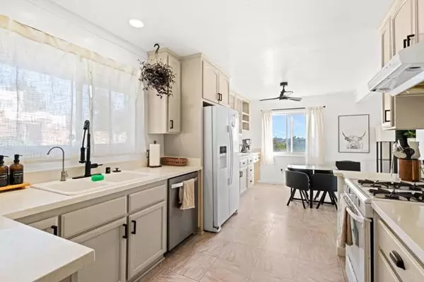 National City, CA 91950,2820 Lincoln Ct.