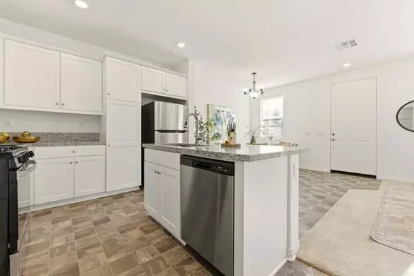 Winchester, CA 92596,34495 Agave Drive #20106