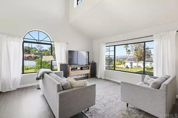 Lakeside, CA 92040,12021 McWest Lane