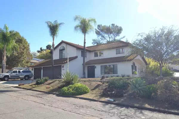 12021 McWest Lane, Lakeside, CA 92040