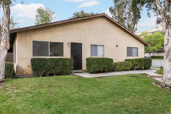 Spring Valley, CA 91977,9270 Amys Street #7