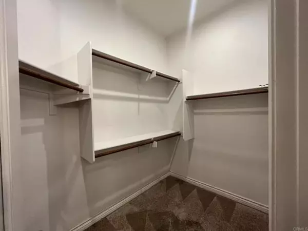 Chula Vista, CA 91914,593 Lone oak pl