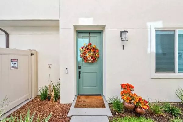 Chula Vista, CA 91911,841 Hana Avenue #1